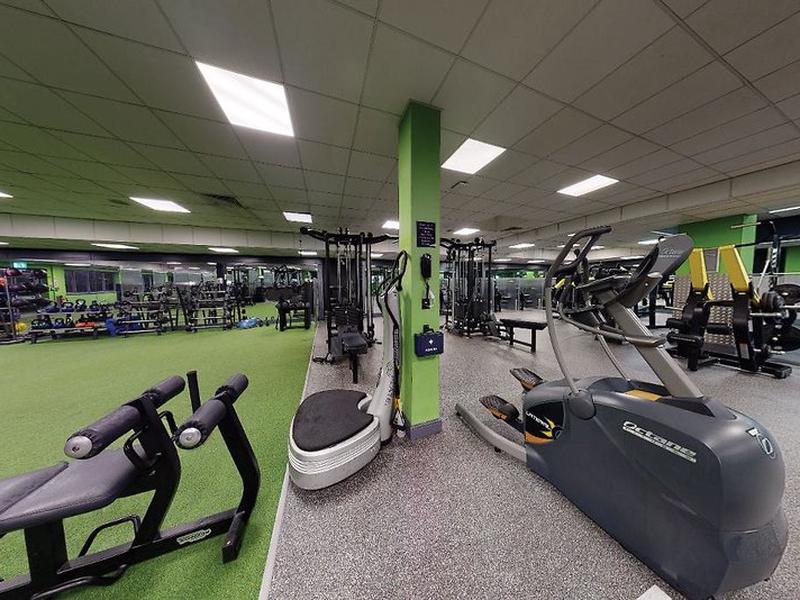 DA9A6345A0C4BAFE6B8B8F6386ACE5CD