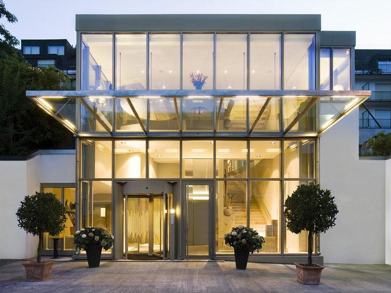 C82D52189EAE8EE3BB5CE1880B553E32