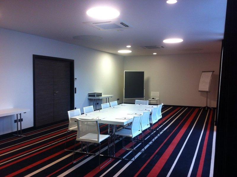 DD24074497DFEDFF4C3BF0F12B593824