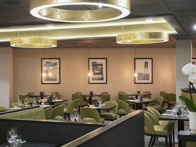 E0980D7DECBA4B3142B41A1BEF7B2E19