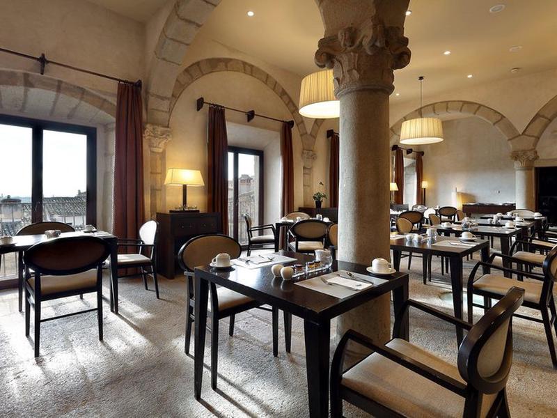 E79B5180CD7C81C050201A76BAB0CEEE