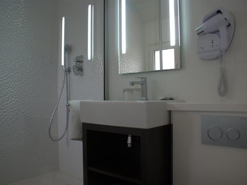 A6E7AB29656C07C4C29991AD75EAB041