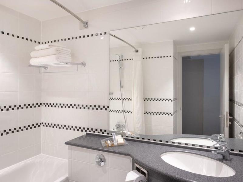 B755C6D538A67D71278F984F83BBD108