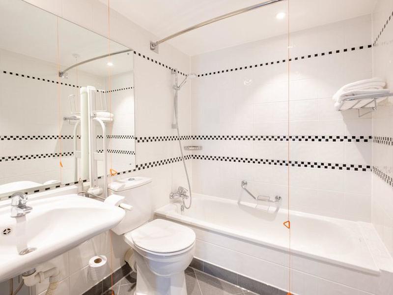 9EEF22FE44750DD3025ADF99F72F9F2A