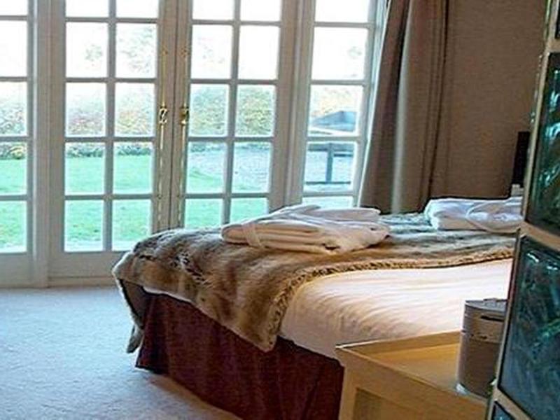 2D1152F85461A3BB9041F3874C2475A0