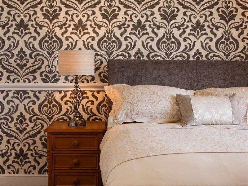 46F2F8B5B9508422C1A5E1C2C39DD5C2