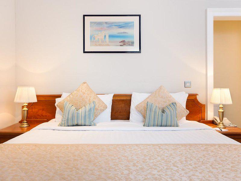 C4E1F2A8F5318AA0503ED1675238FE75