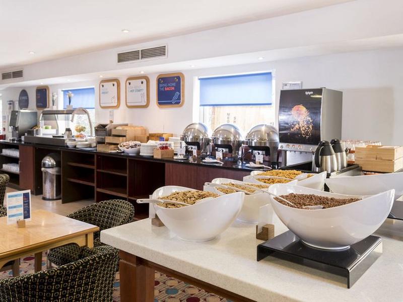 C9DEEE16DF9C1CC590F9BEC62A42D5AC