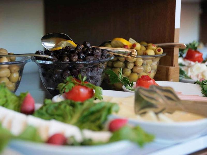 8600C507D903082DD0A8AD780FE7249B