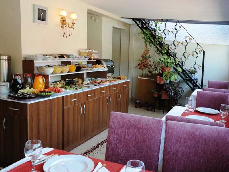 E9E05D005972B228F71BFB639AEB2BAB