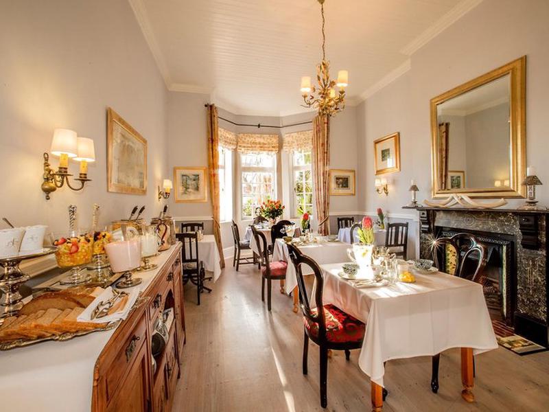 E8D33B56D21AA5F280B5CAF7F3B3572F