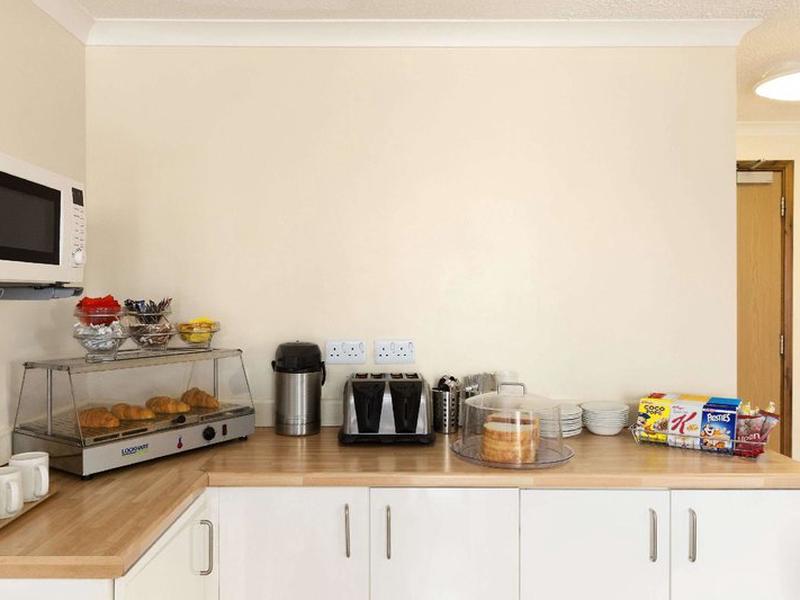 E7AD47CCF9CC824C1A5114D37A65C481