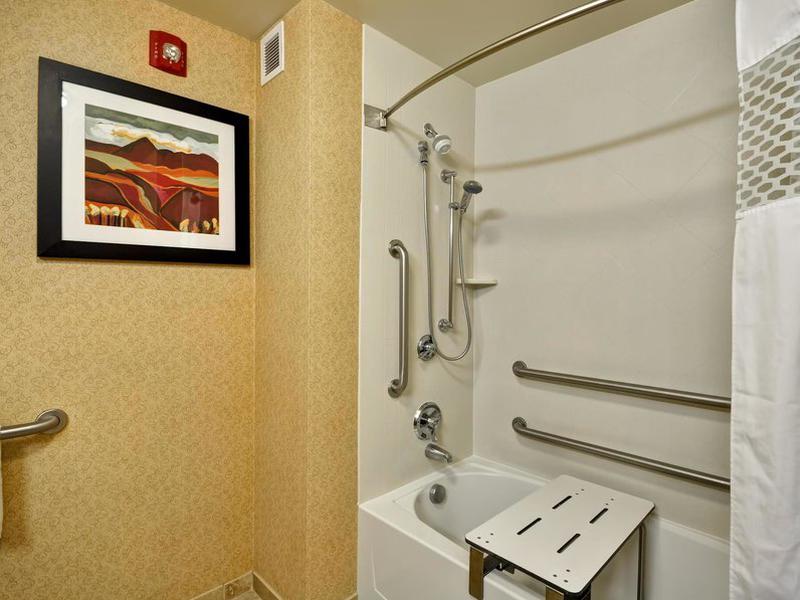 DC6C70C4D22C0CA3F165E36AAC6E1F8F