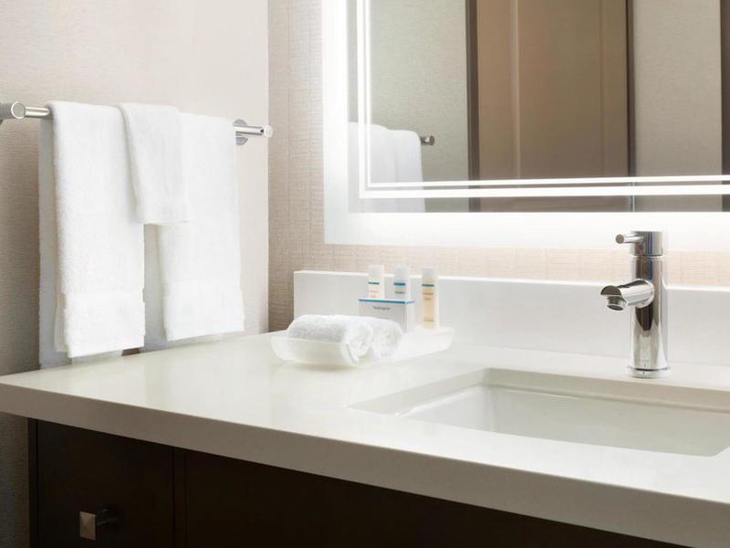 DE43F6C105F46A93E8A5A6EB34FAFF54