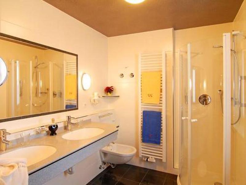 C71D3857D64FCE9C8CA999C746993A66