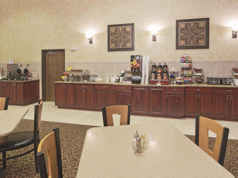 5B9FA351F124F36572113089F01BBA3E