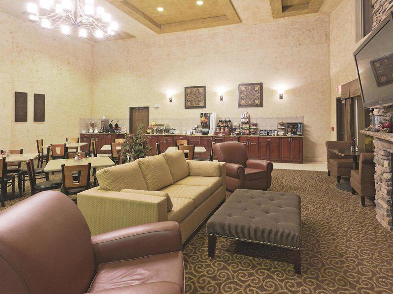 3EE95455680FC2B823F7FABC8561E621