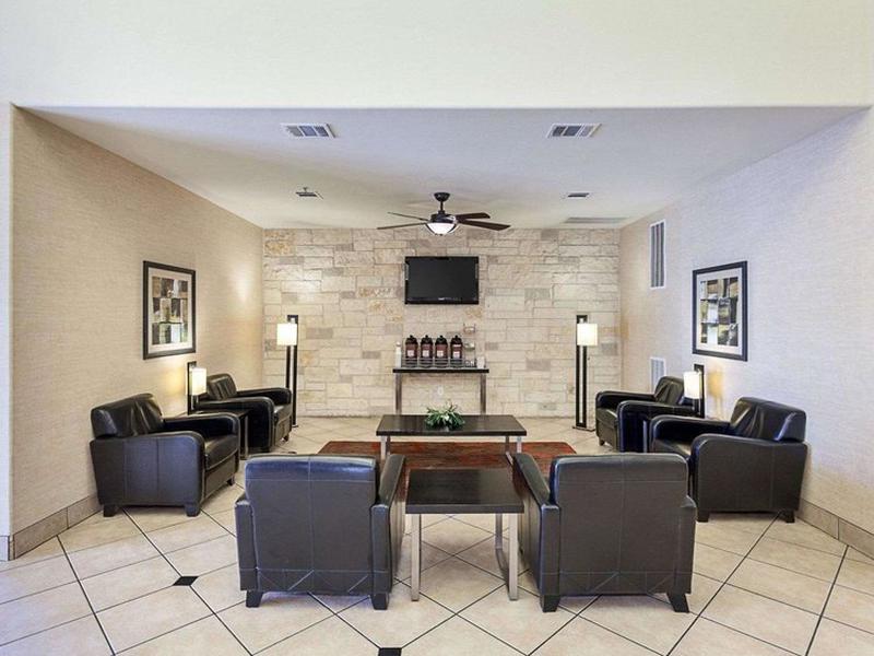 D12349B617F75D905AD7F6E998E5C8DE