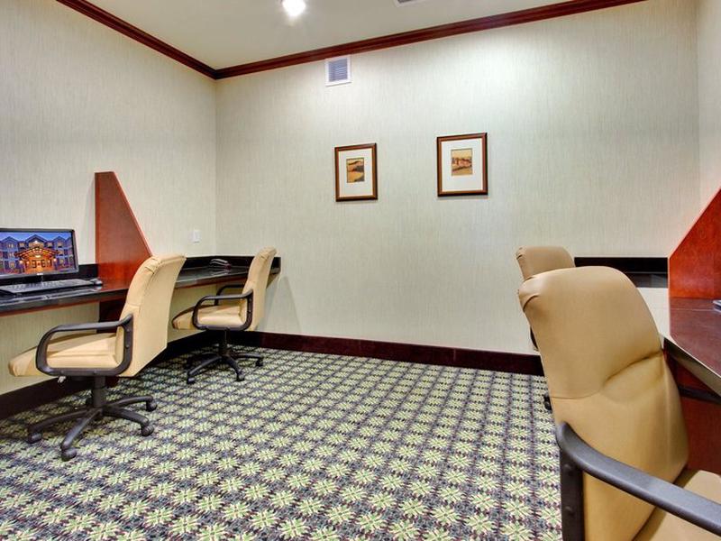 CA6E77FFAFE3C40143C25F532CA028D7