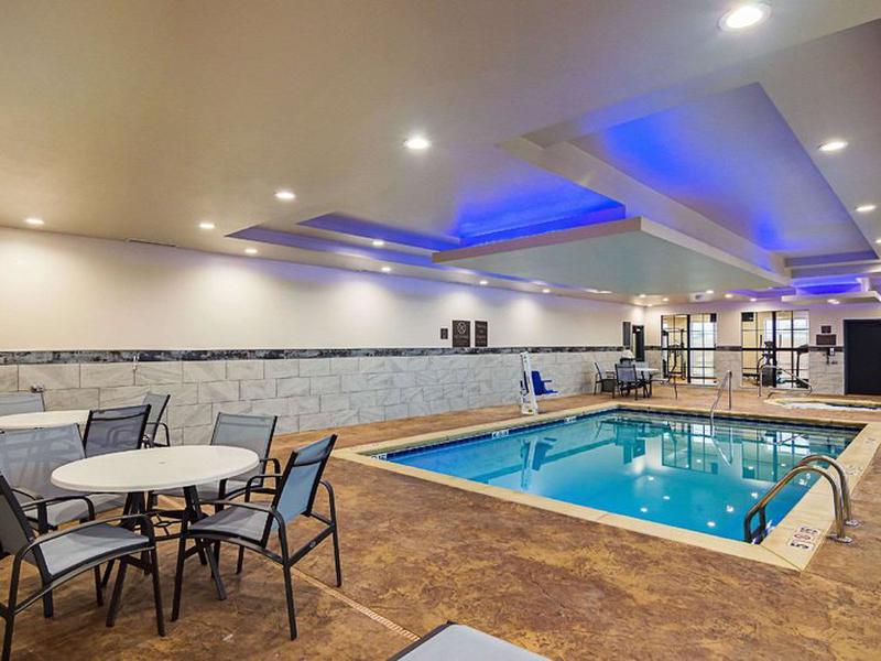 881BA41AF15296C3293CE35B5BD2BBE4