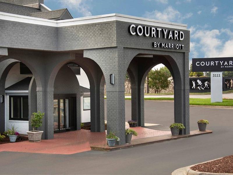 651D6770302208ADB5866519C9CC0B8B