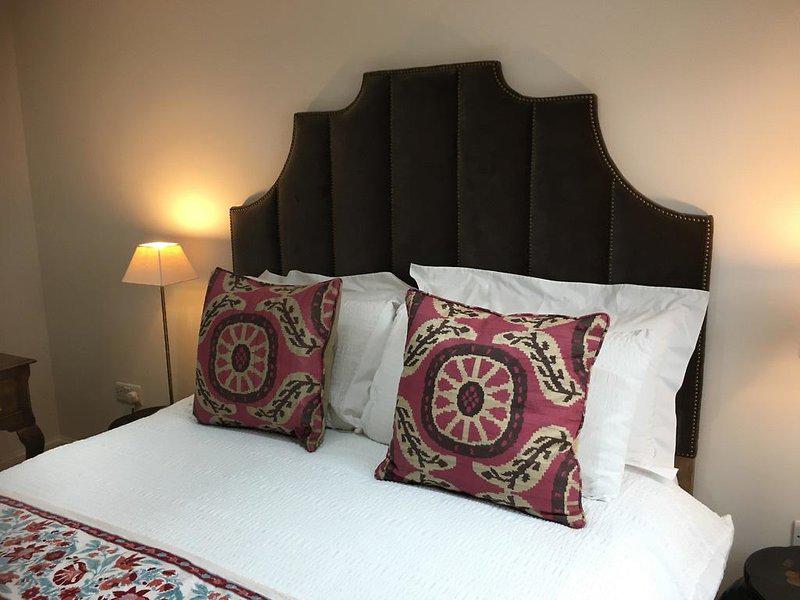 7E04CB384B463B6109316FEFD01C1FF1