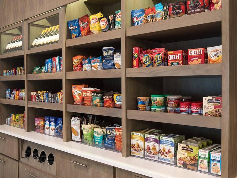 F3D59868DB806EA5593A95F3989EB15E