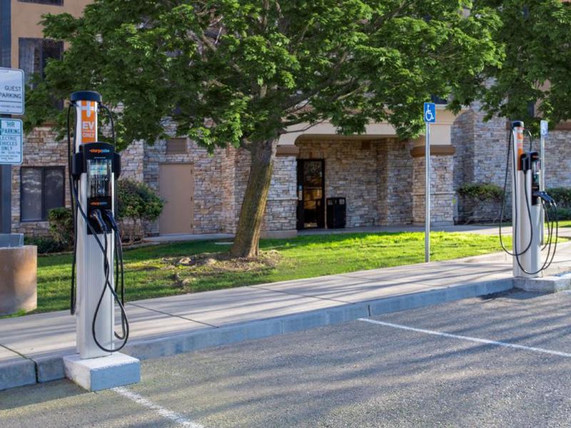 15C838863658EA72096065C0151FD147