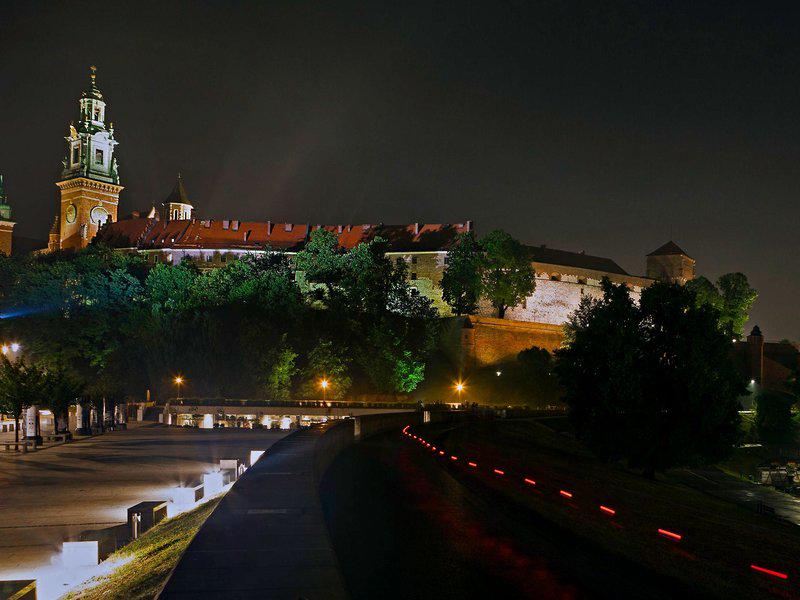 7D02DD3C17BD50B3235BB7AD23CC19F3