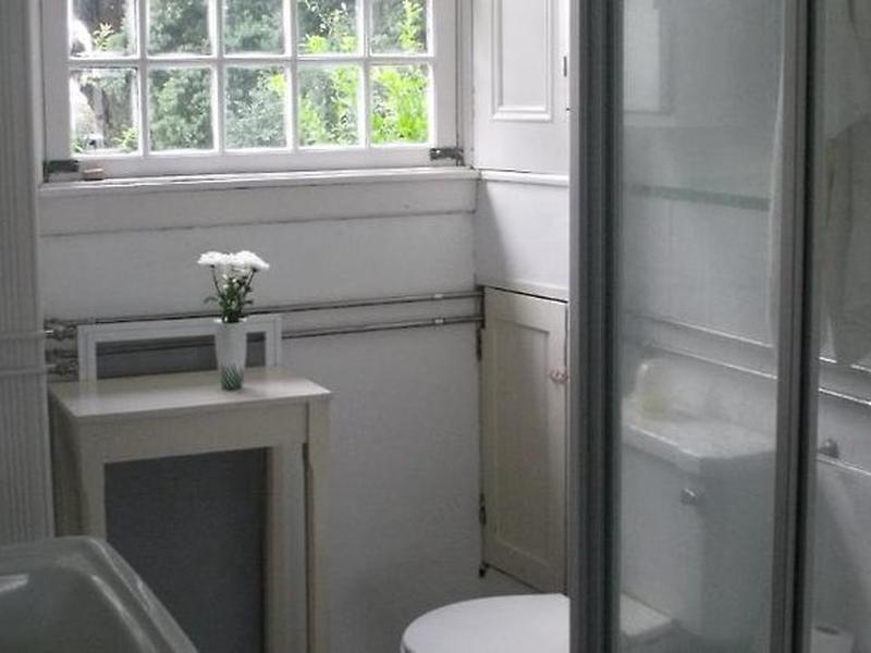 7FC5F59FD38339500FCCA2F49BBE5922