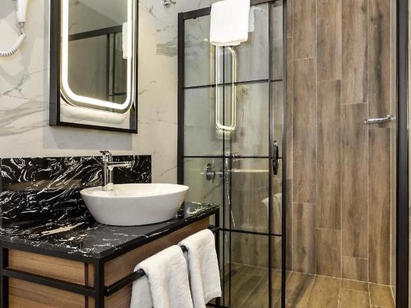 B287B9A519D5CDEFFD90E5727548278D