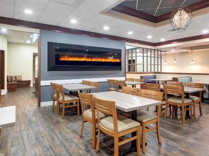 E944A7FBA1744FE4BC54B795D19AE8C2