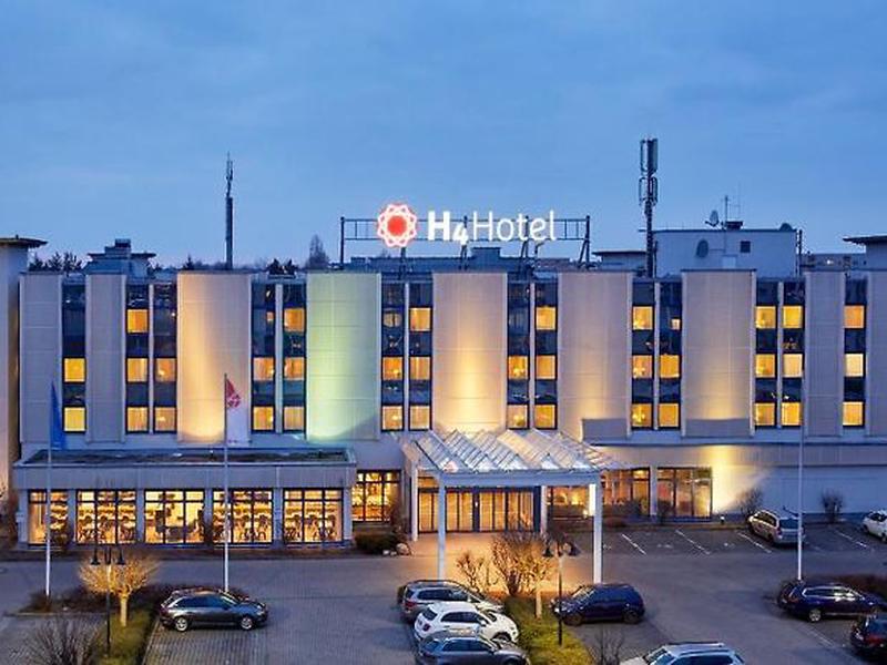 A296E9748145AC1DAE4DAF33D7D5242F