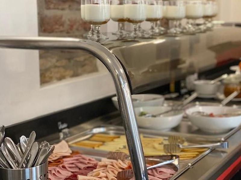 DEBF7E61E600EC8DEC6C7E90D7E91C79