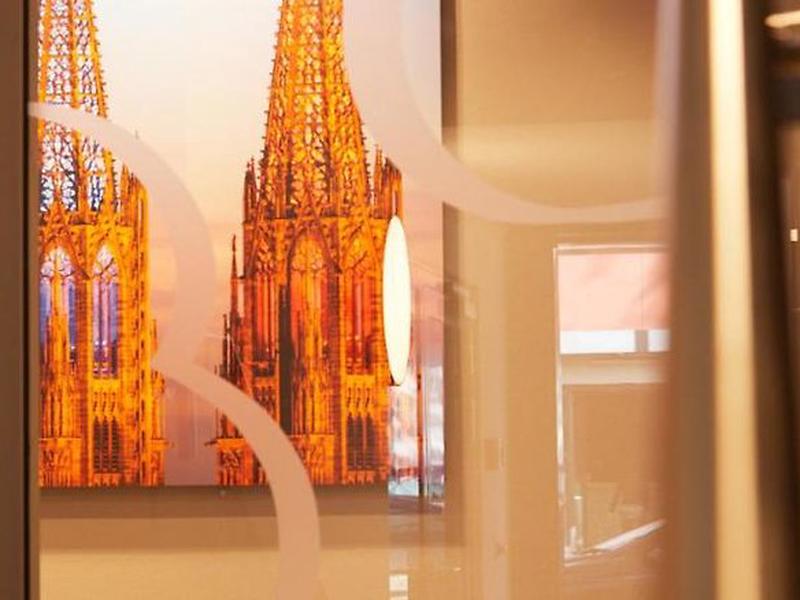 27DD5EE39EEBC3A0BF213D7A2F002A85