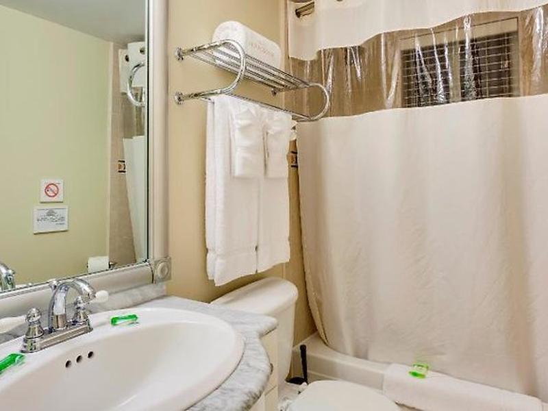 50EF305B03357311D603179B9111E061