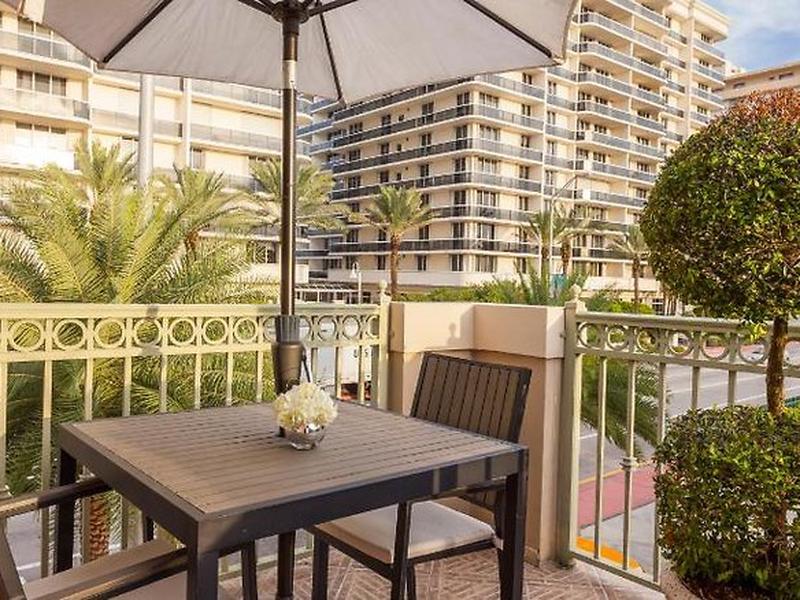 D5503E22B7ADB03A3FA6DB9722CAD64C