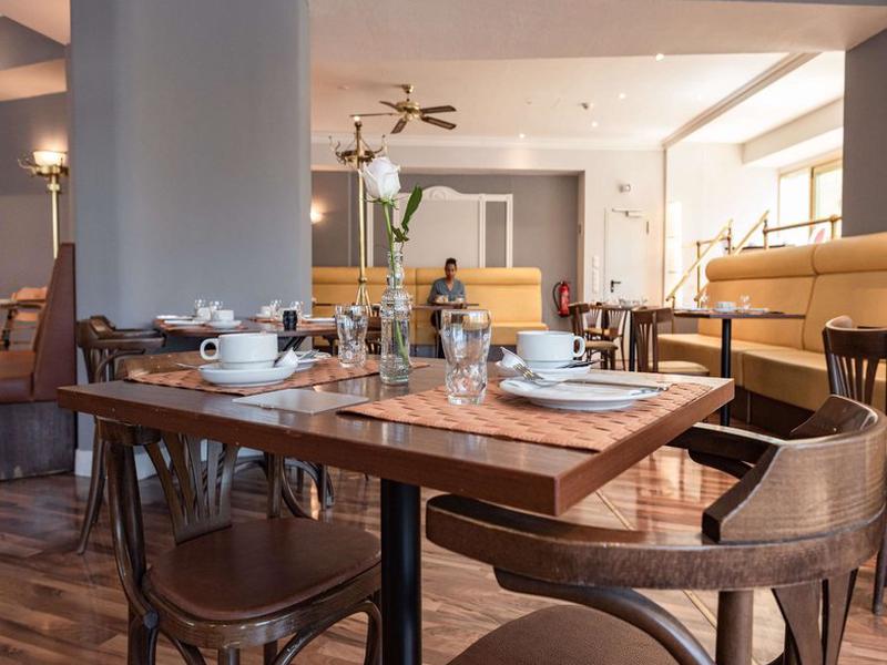 EE7C462537B684A4B3CA927655DC4923