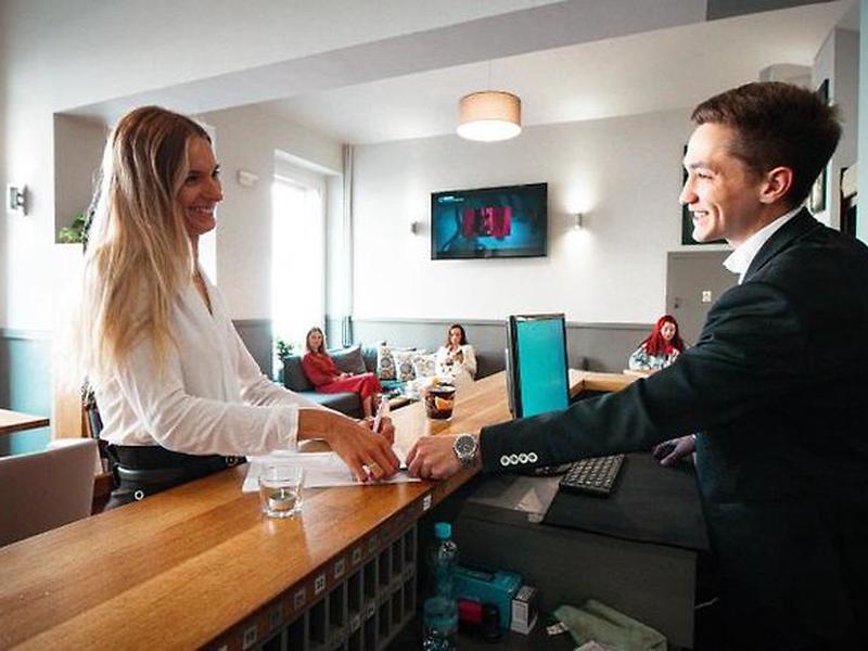 832C41CA2EDB5A21DE2ACBA7D526A362