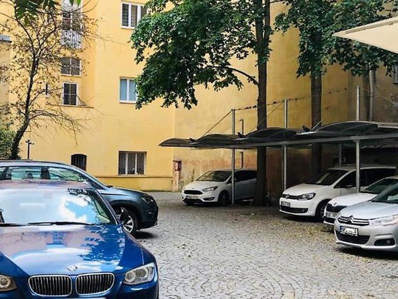 8162EF7FBE8549BB78330A42CC83196F