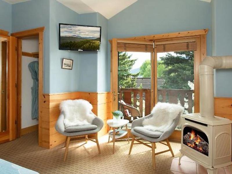 A3F1B22EA8F14A960C913C1C7D59E892