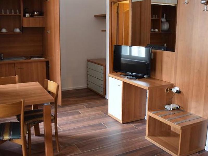 BEAFCBBA2C183DDCE53057CBE6B8CA08