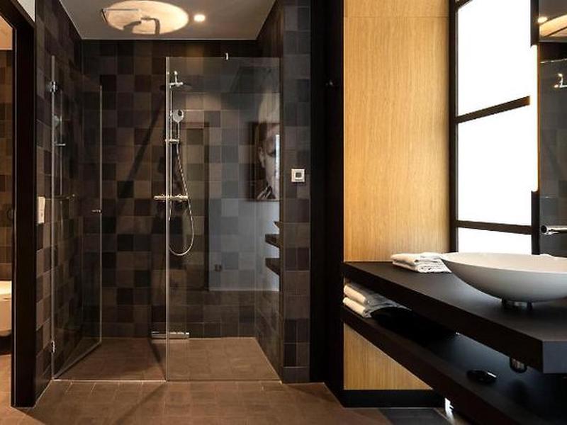 AACEA4776641481DB85AE520F41E8172