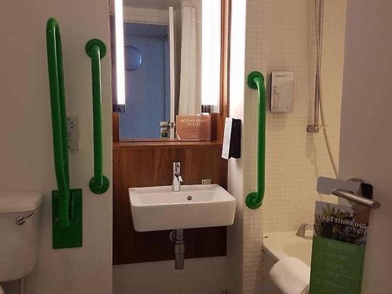 C02AB4C020A058F74B86AF5DD764F577