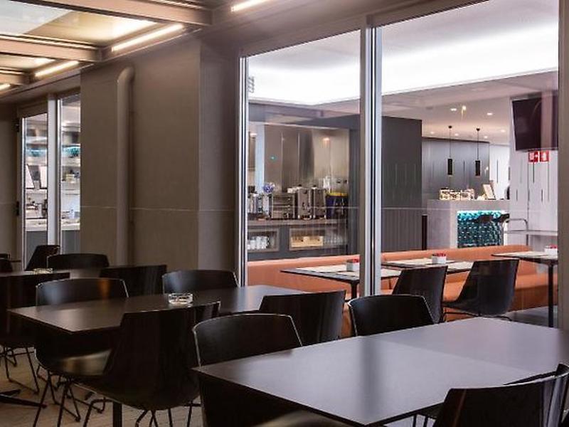 95C611E1F92204D37E5AF4581E0AA54A