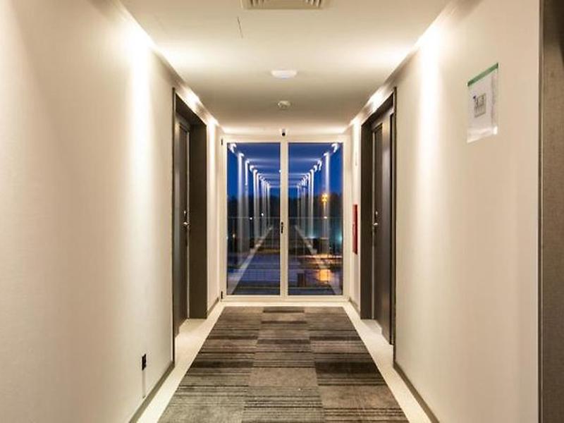 9957A2417B47162F8DD5D43C0F36FC91