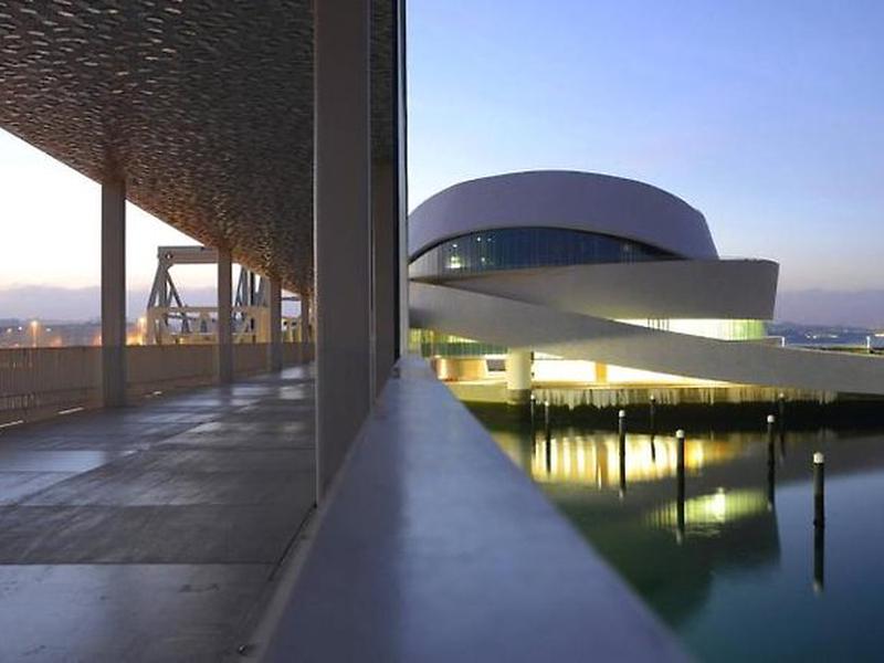 C320AEF8E6107FDDD94339A9F99A7E4F