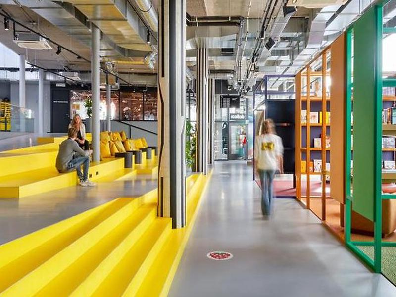 F67341CB4FADB5D1C73C7BB73C7D8437