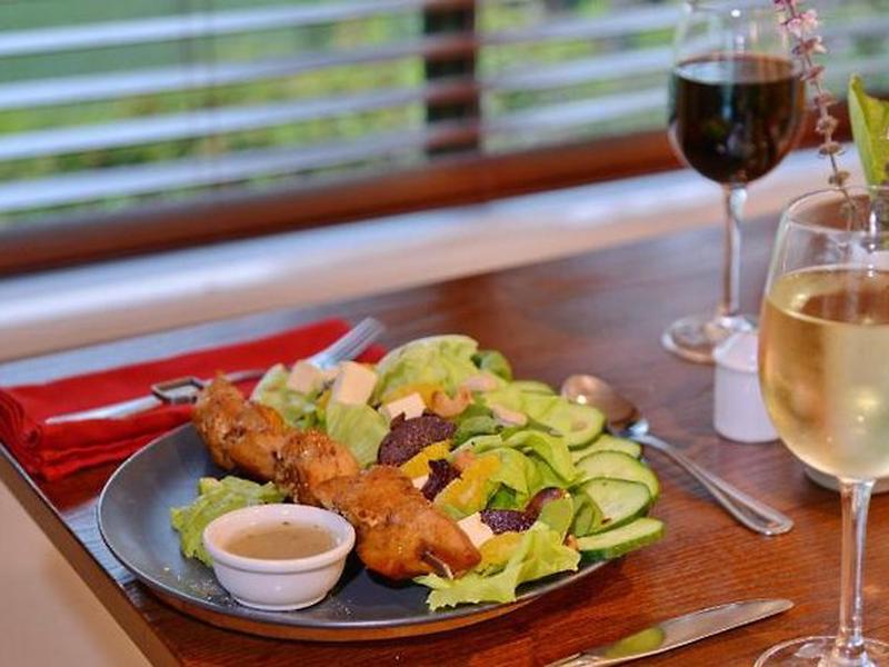 880A8FC2C0F3EB22FE3E422ED3098ACD