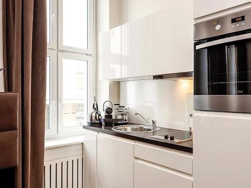 D95D69D0C75C189C5E6C98714A716515